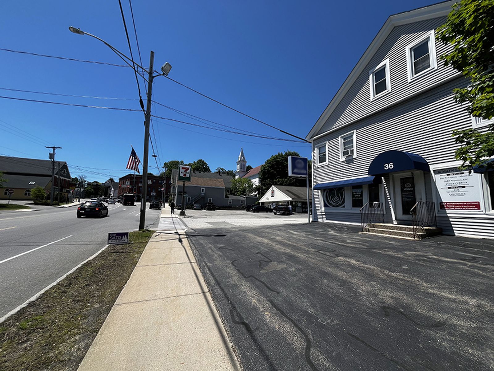 Photo 5 of 36 Main Street