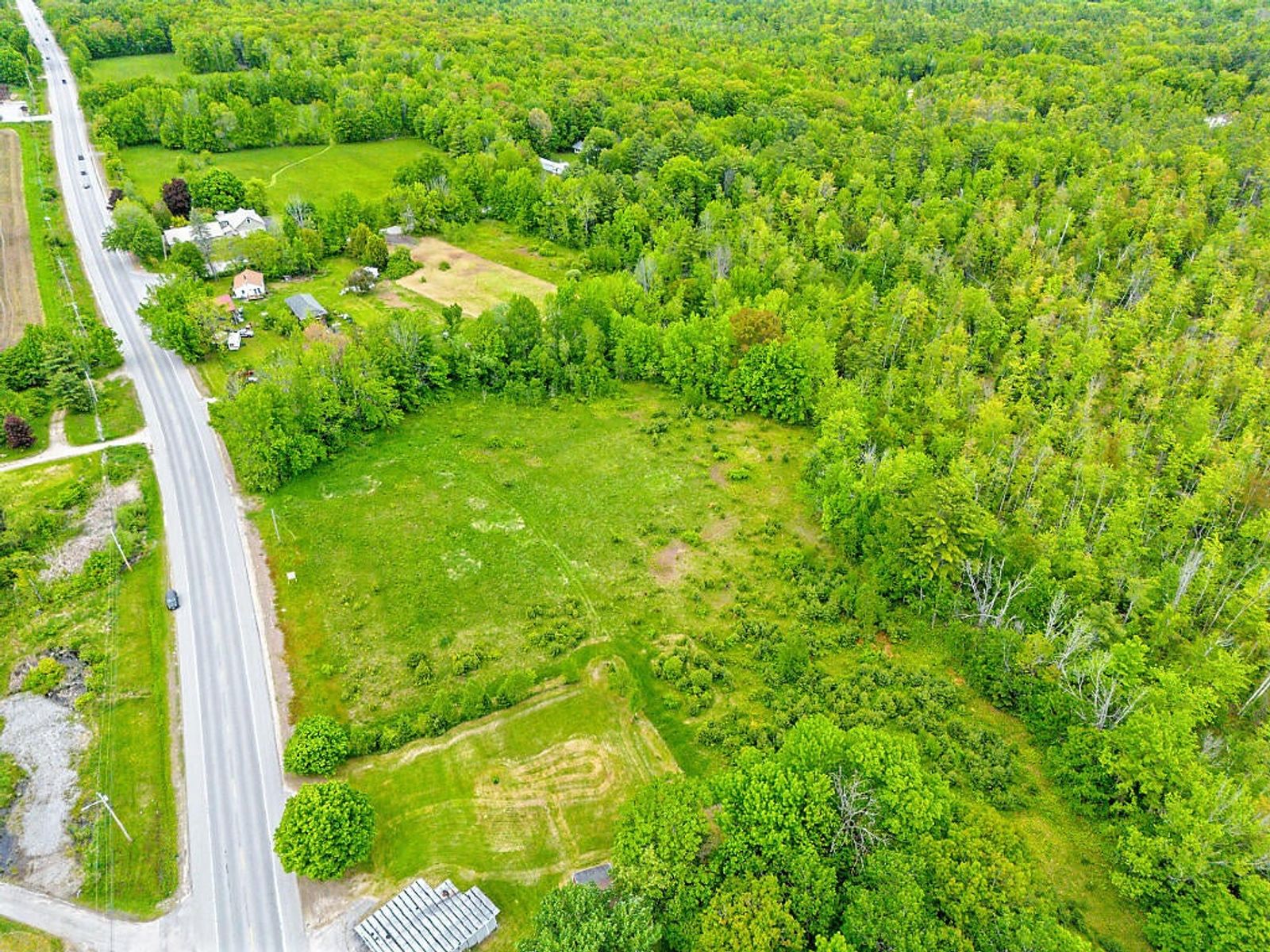 Photo 8 of 487 Pigeon Hill Rd