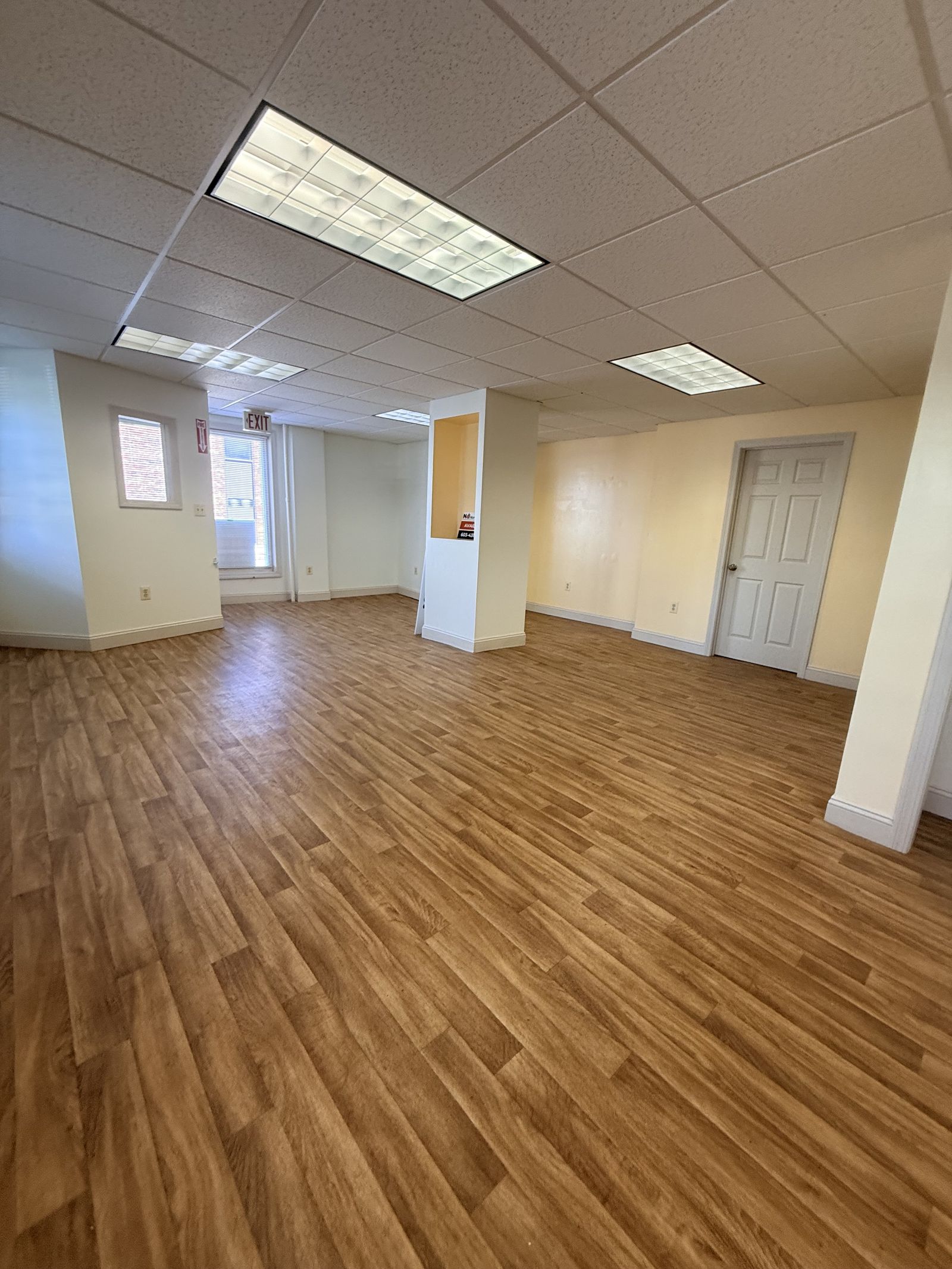 Photo 7 of 770± SF Retail/Office Space with Excellent Visibility | Heat included