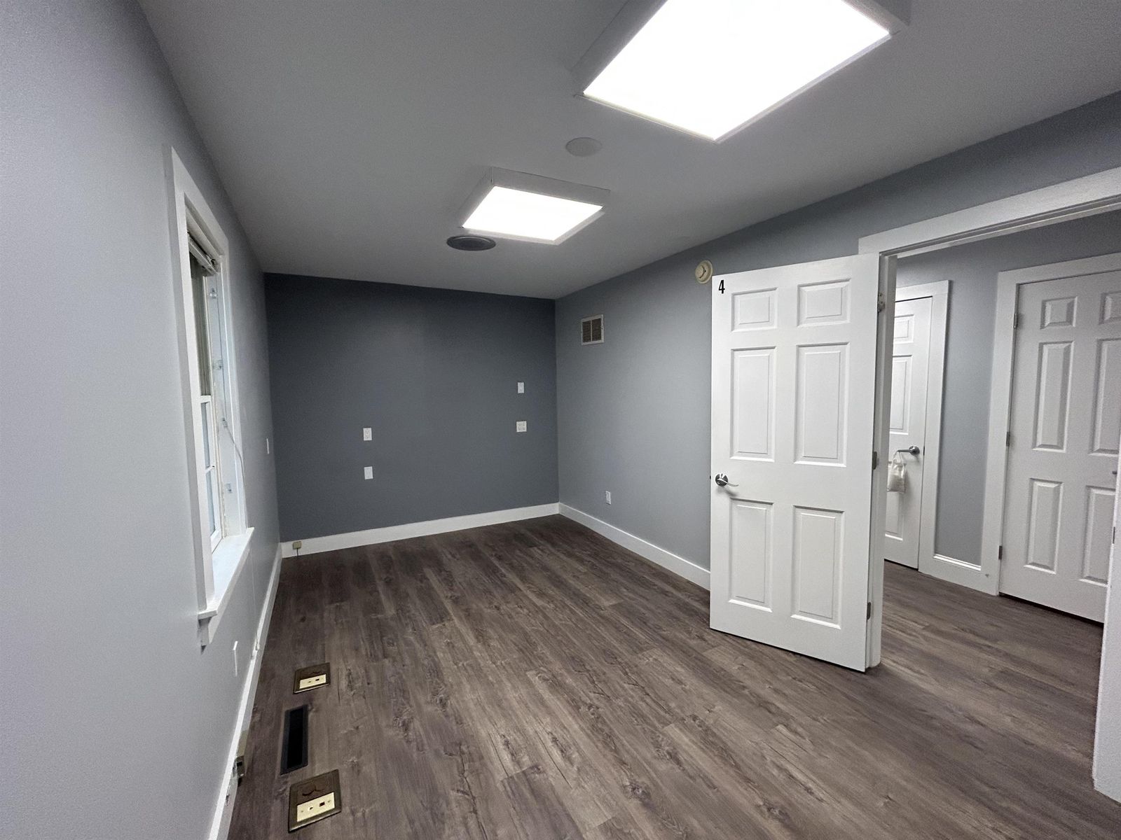 Photo 13 of 1900SF Ground Floor Office Space
