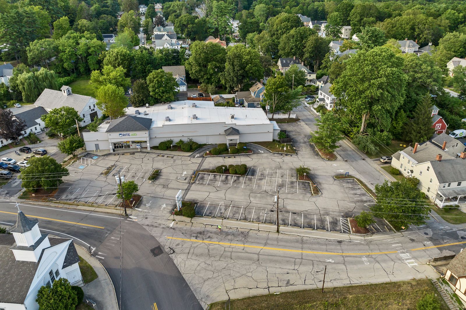 Photo 17 of 15 Mont Vernon St
