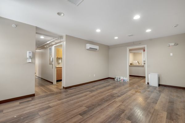 1 Mound Ct
