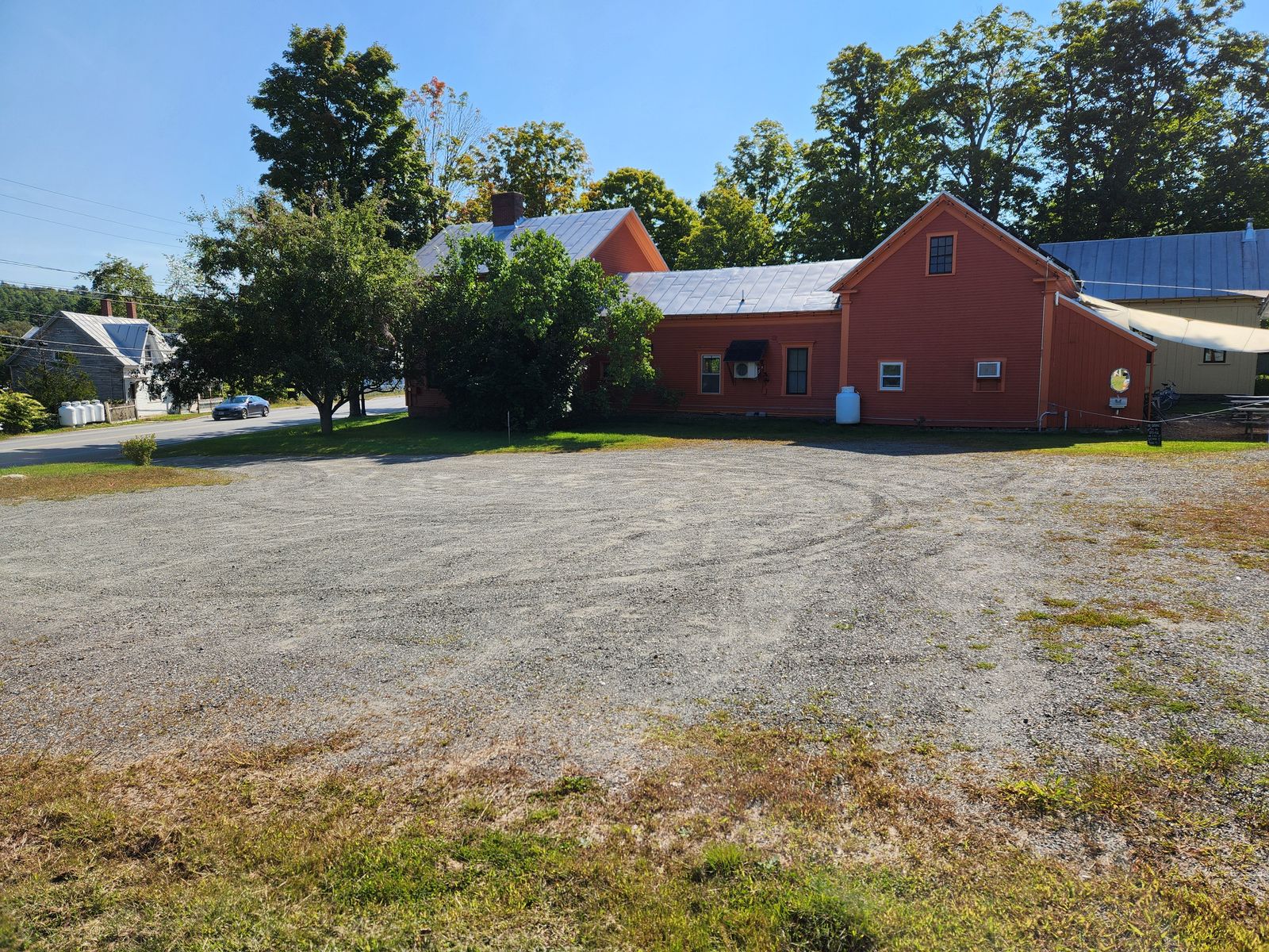 Photo 4 of 268 Main Street