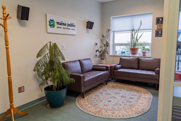 323 Marginal Way