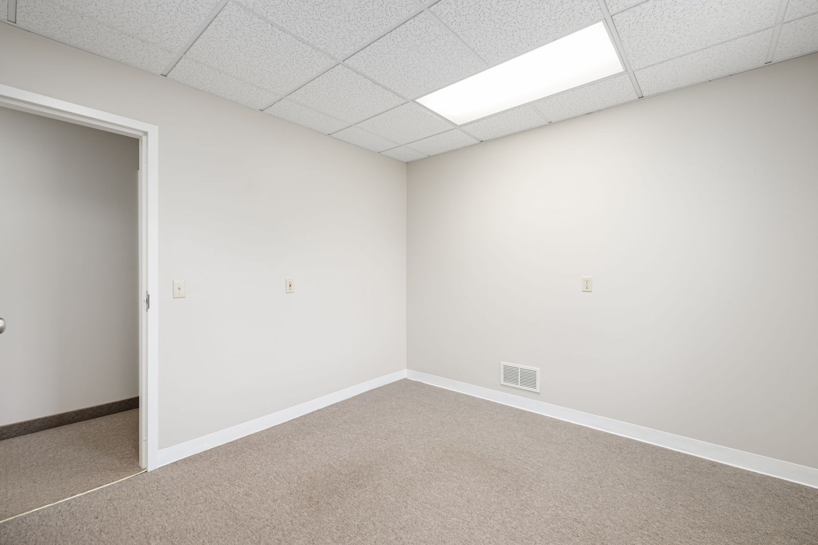 Photo 28 of Office Suite in Prime Location