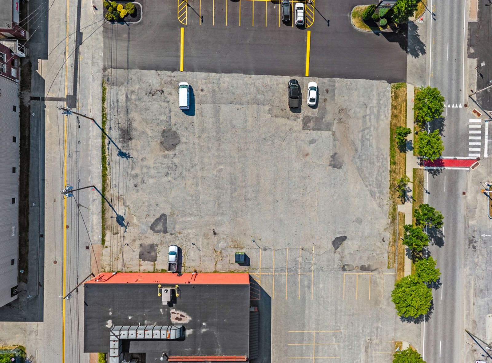 Photo 5 of 520 Lisbon Street