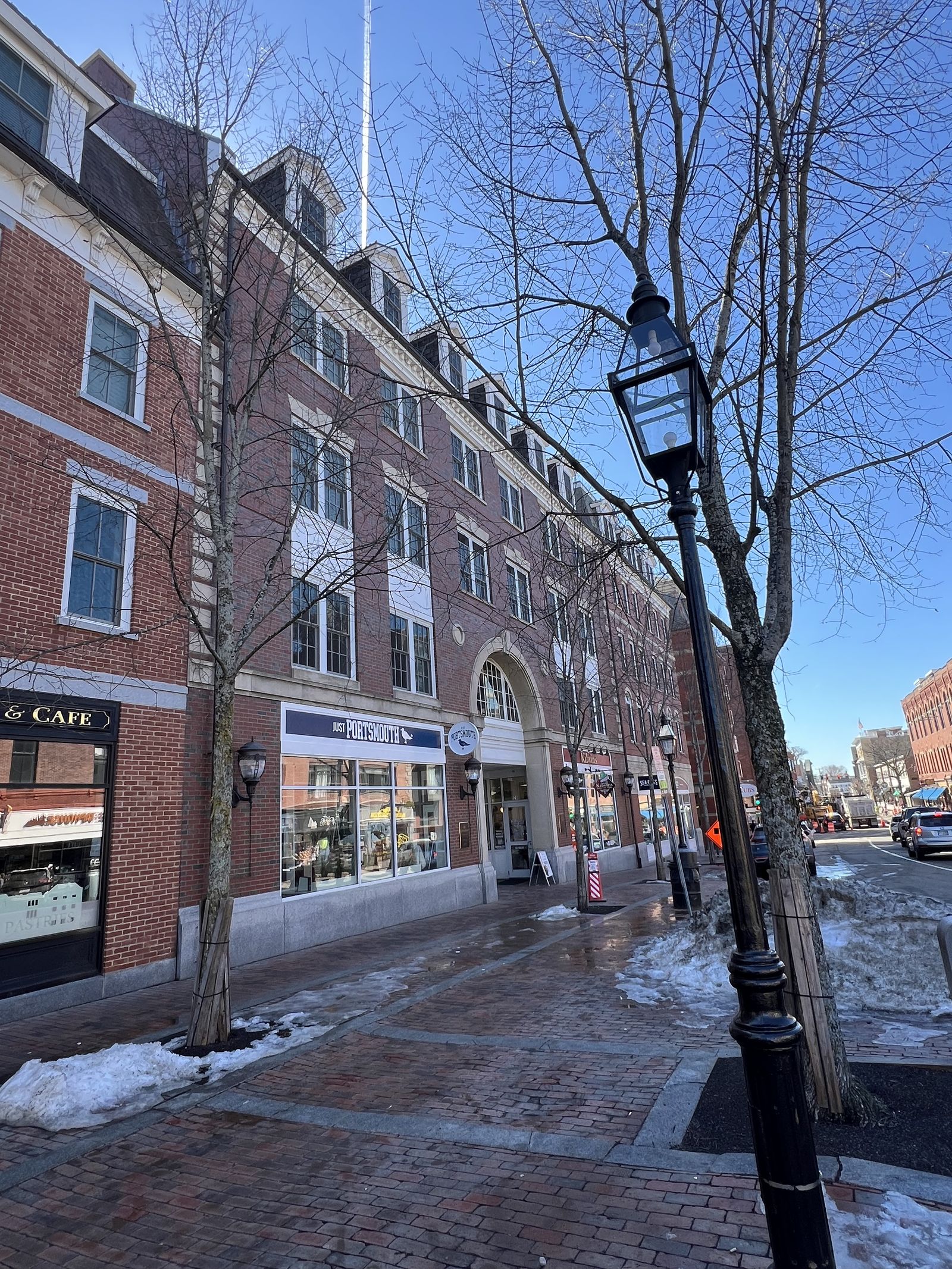 Photo 3 of 18 Congress Street