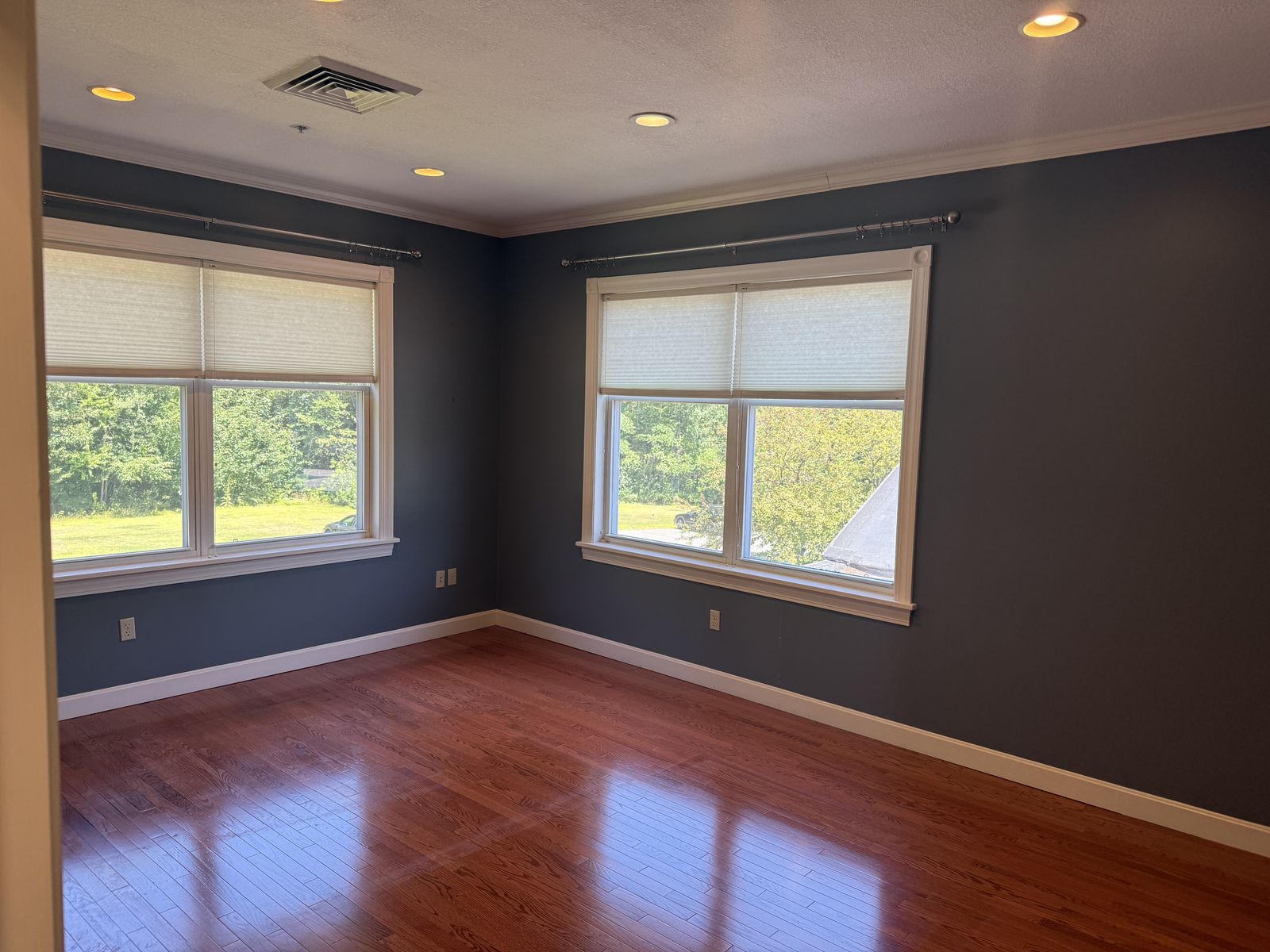 Photo 4 of Professional Office Space