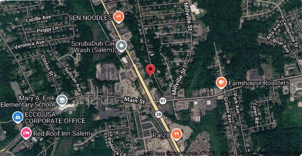 42 North Broadway (Route 28)