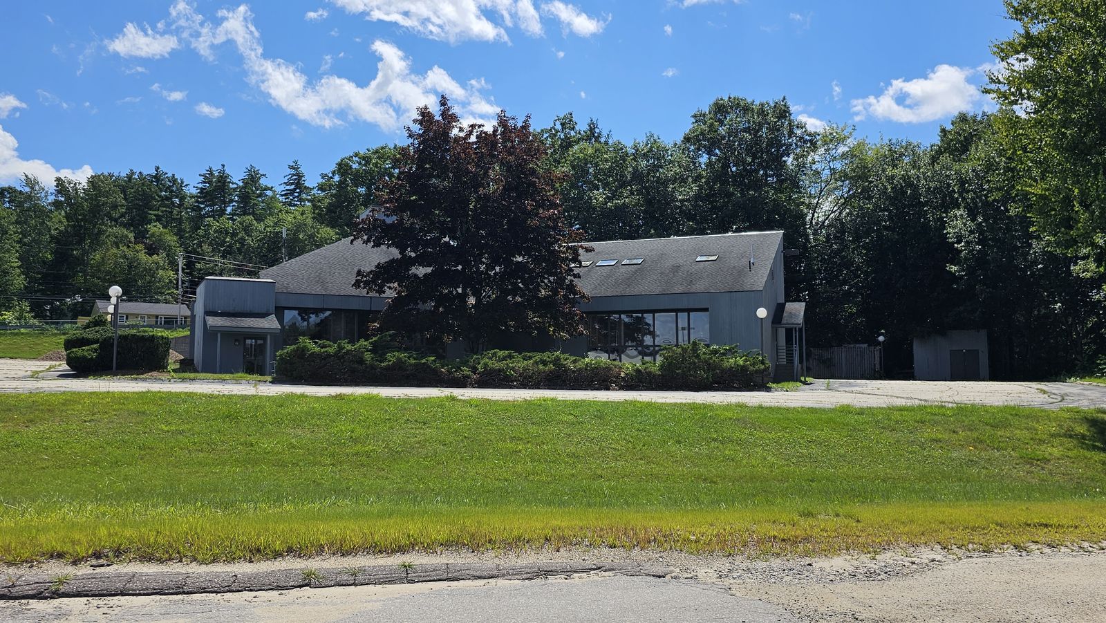 Photo 2 of Highly Visible Retail & Redevelopment Opportunity For Sale