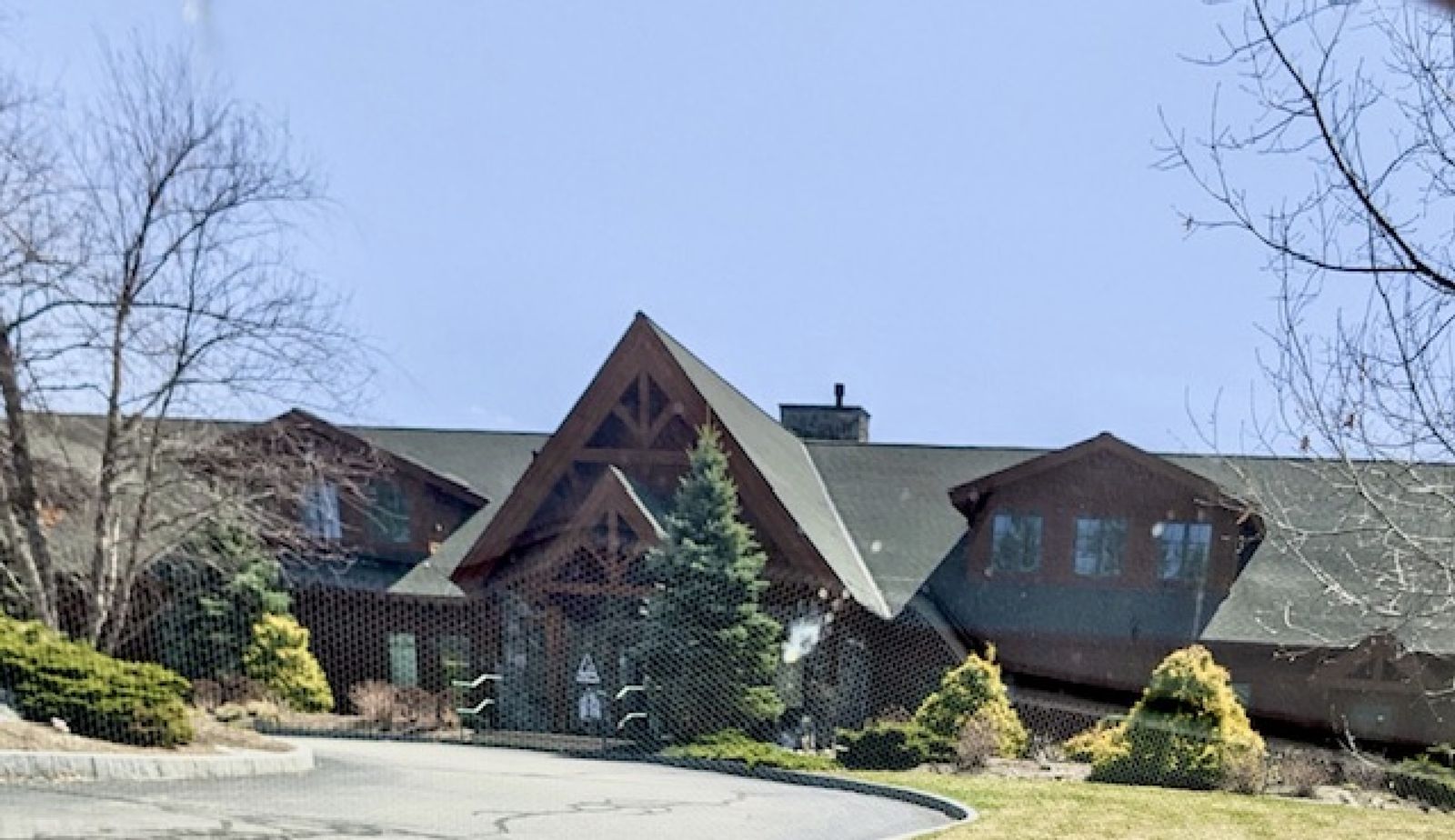 Photo 1 of 1095 Profile Rd