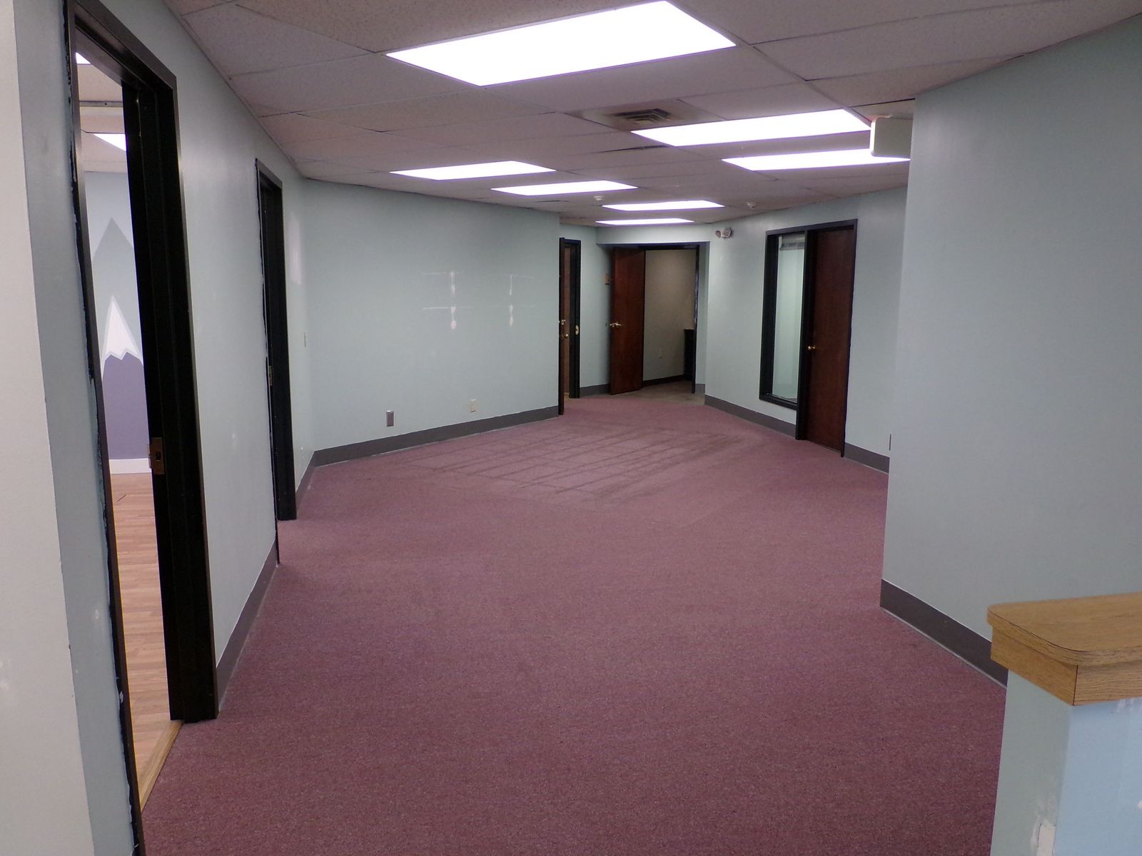 Photo 3 of 401 Gilford Ave