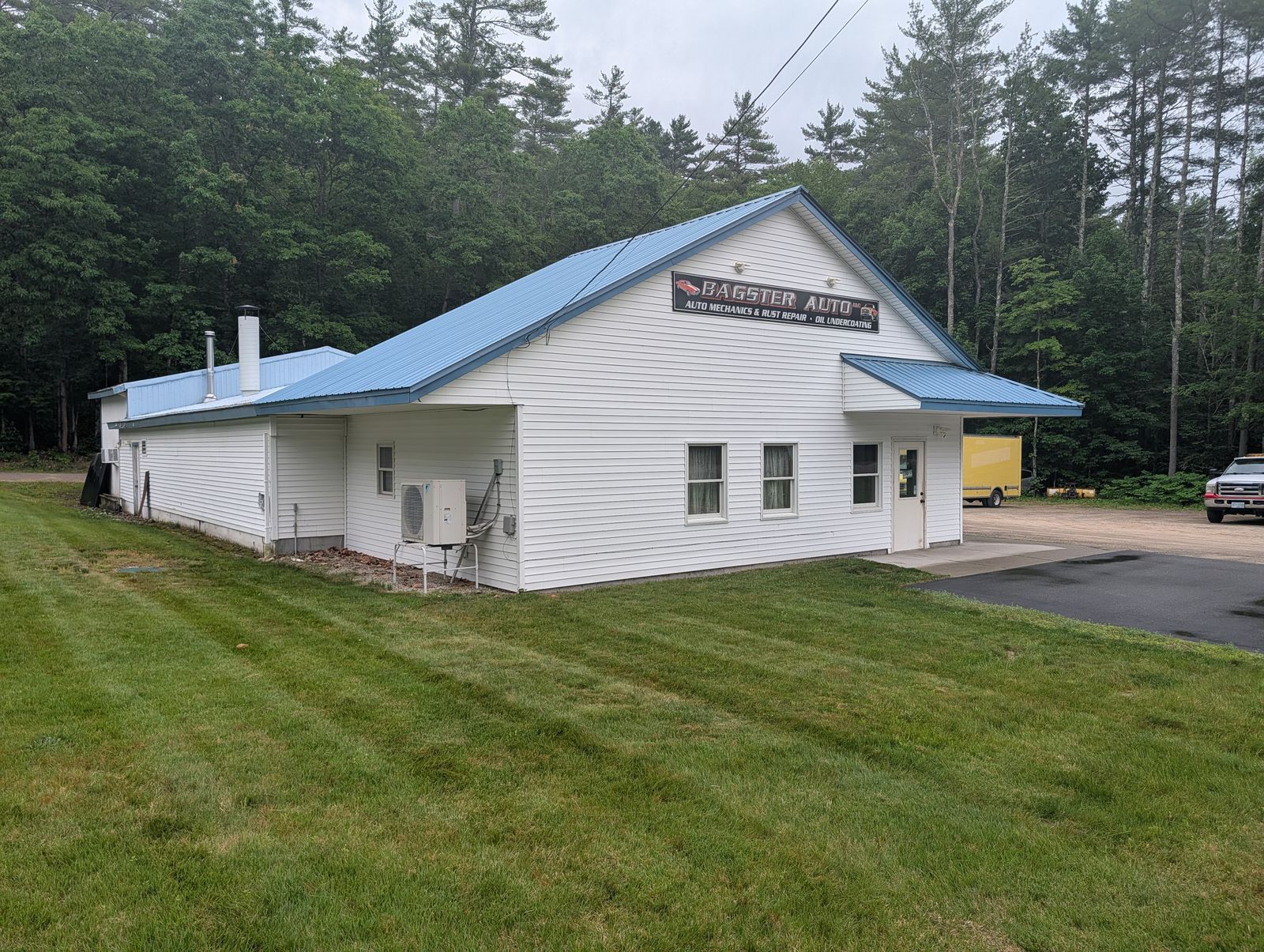 Photo 2 of Highly Visible Mixed-Use Commercial Property