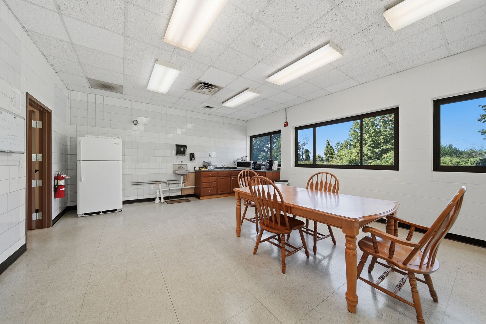 Photo 7 of ±9,955 SF Flex/Industrial Building – 1 Mile from I-93