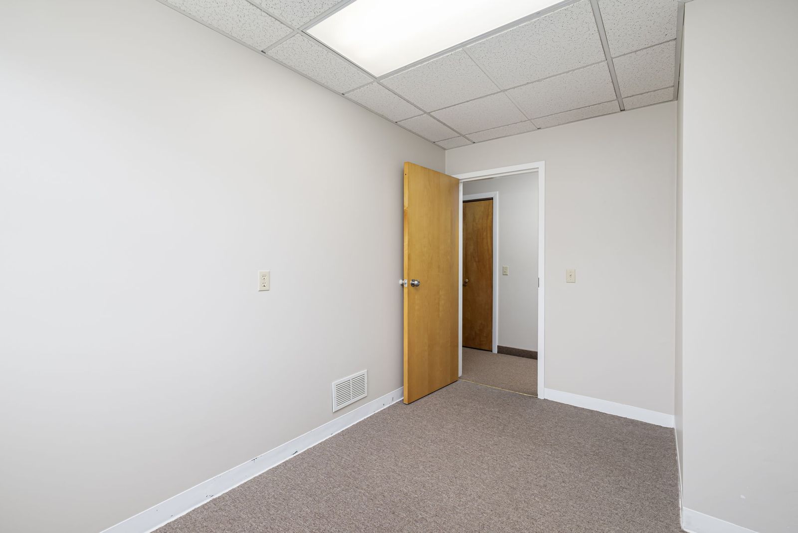Photo 33 of Office Suite in Prime Location