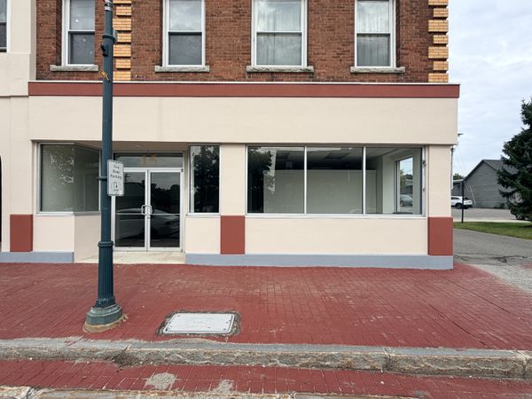 15 W Broadway