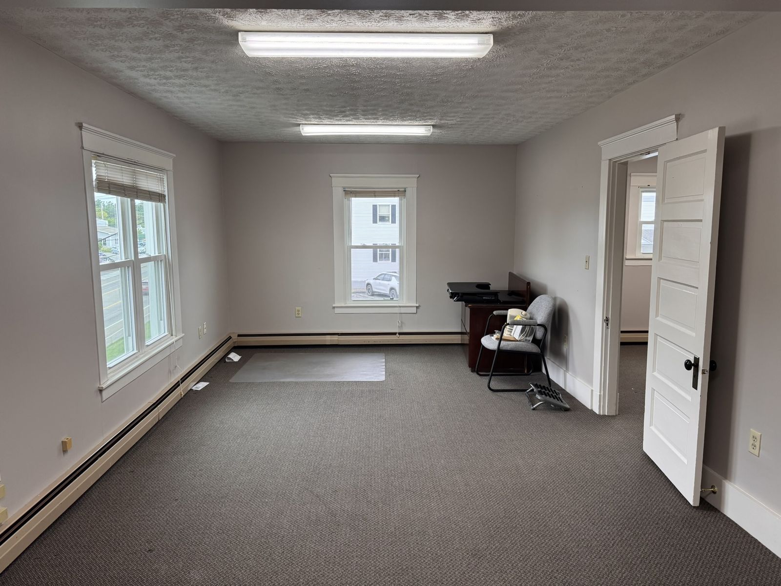 Photo 2 of FOR LEASE: PROFESSIONAL OFFICE SUITE
