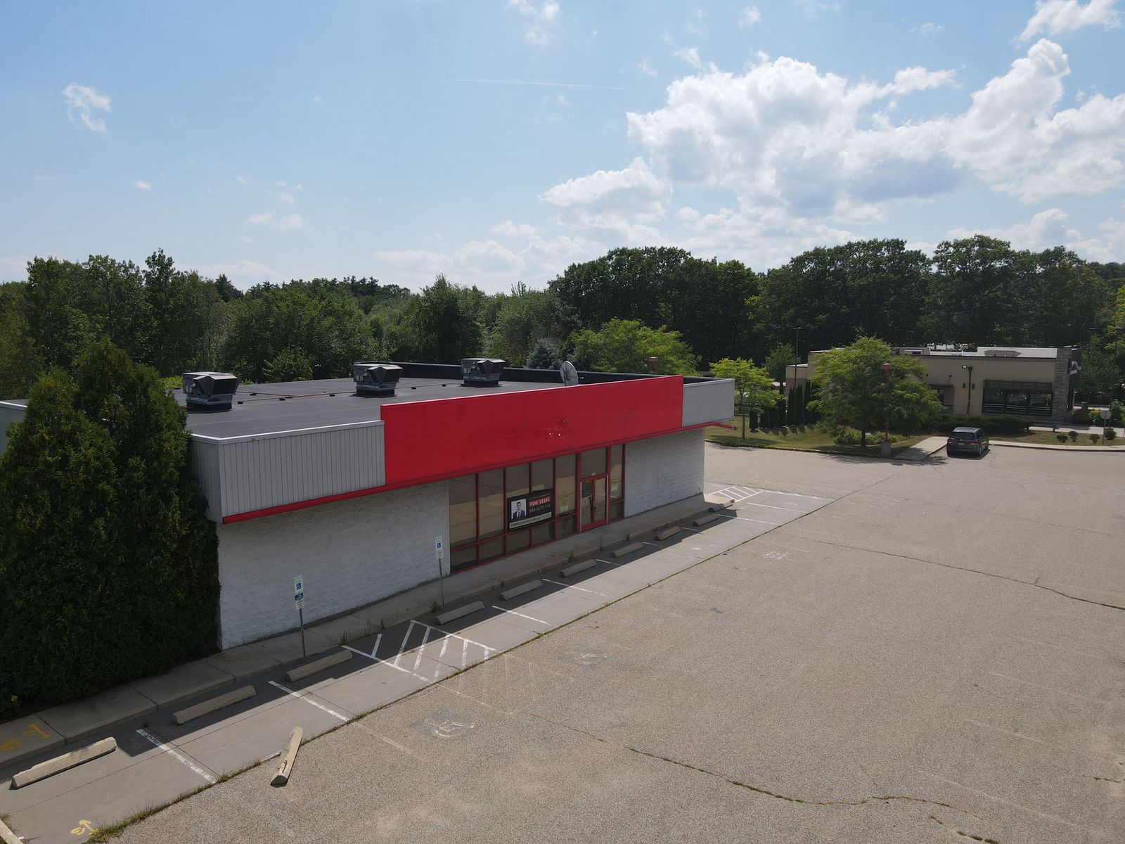Photo 10 of 2299 Lafayette Rd