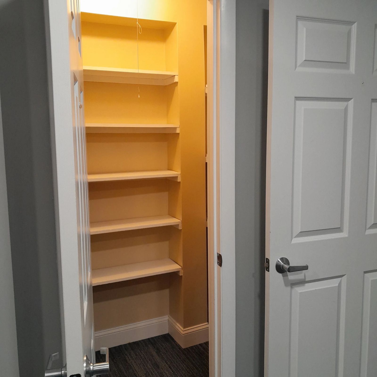 Photo 11 of Charming Brick Corner Office With Strong Traffic and Easy Access