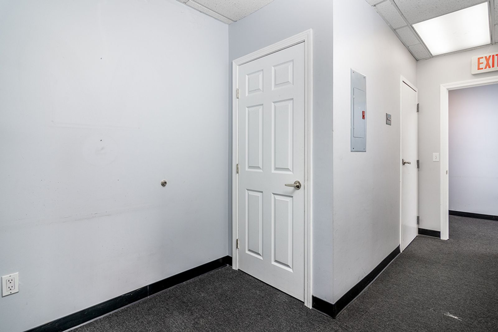 Photo 17 of Corner Office Suite