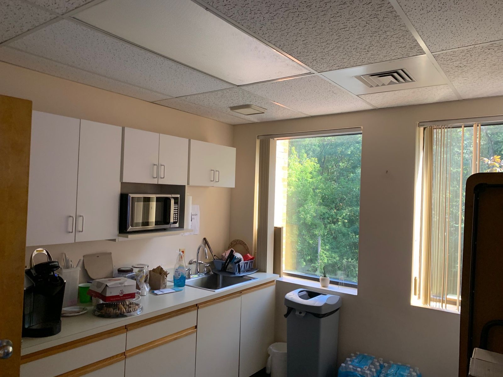 Photo 15 of 1150 Reservoir Ave - Garden City Medical Center