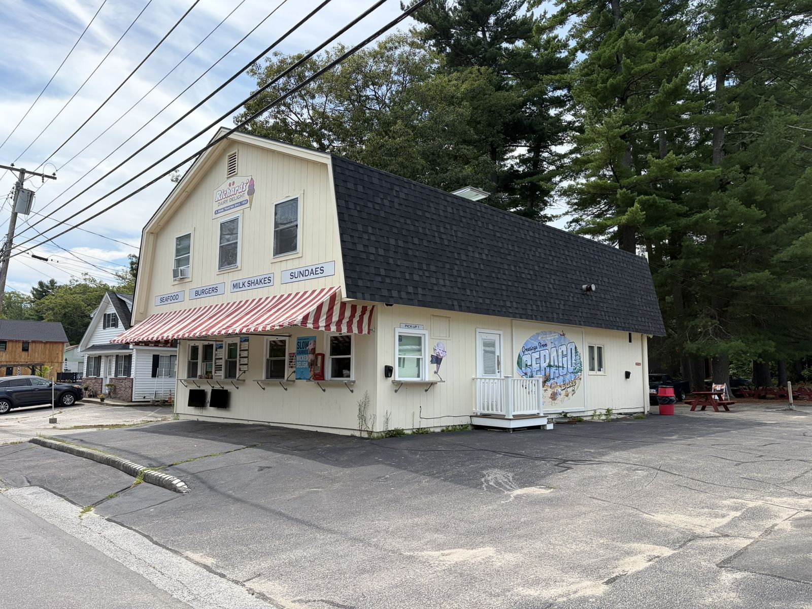 Photo 3 of 264 Sebago Rd.