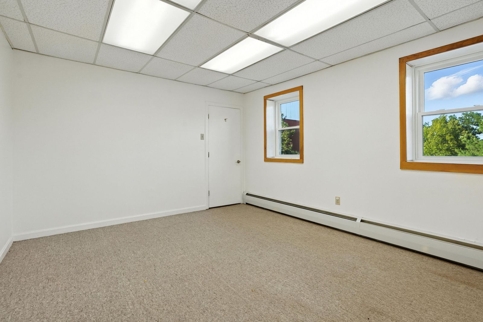 Photo 36 of 254 N State Street