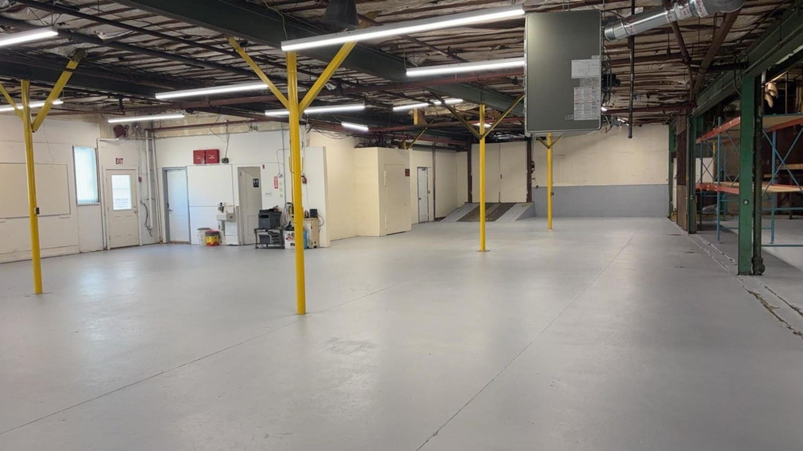 Photo 11 of 5985 Sq Ft of Warehousing Space