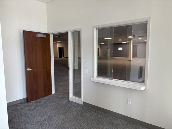 For lease at 470 - 480 W St