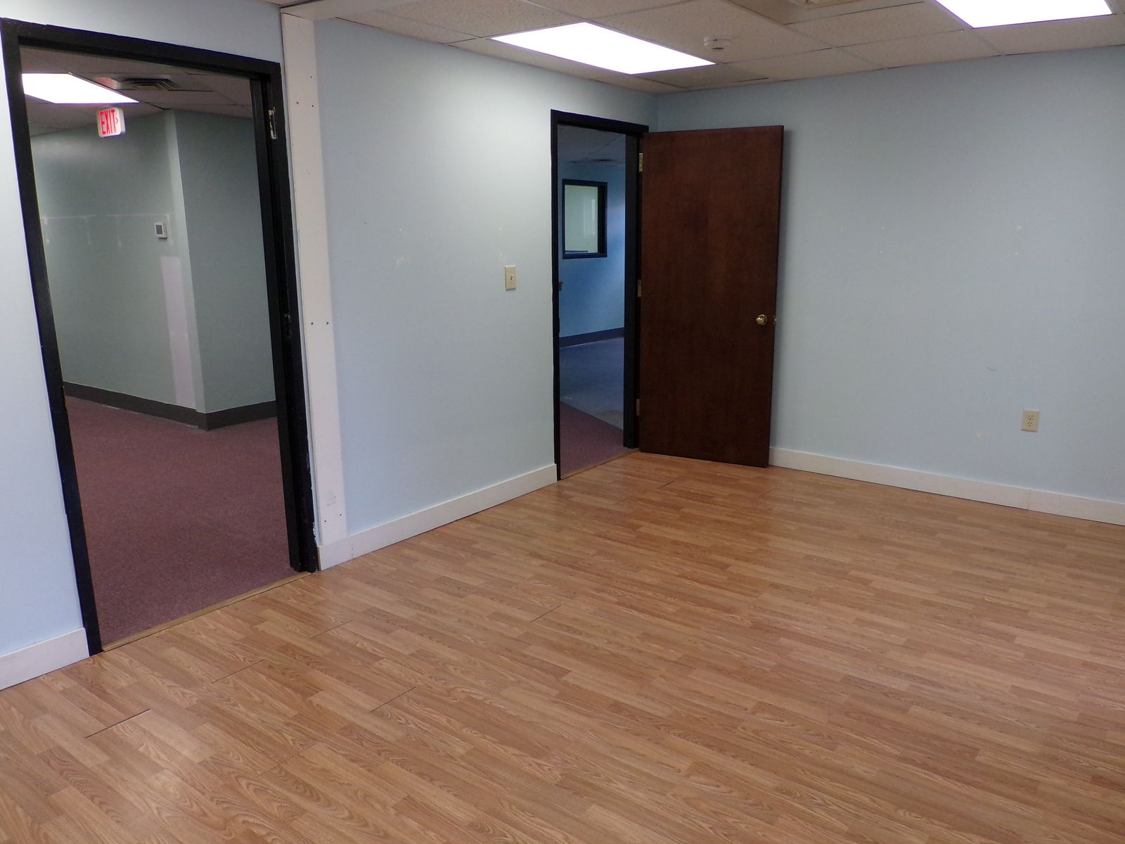 Photo 8 of 401 Gilford Ave