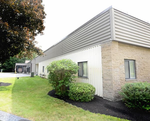 200 Tilton Rd