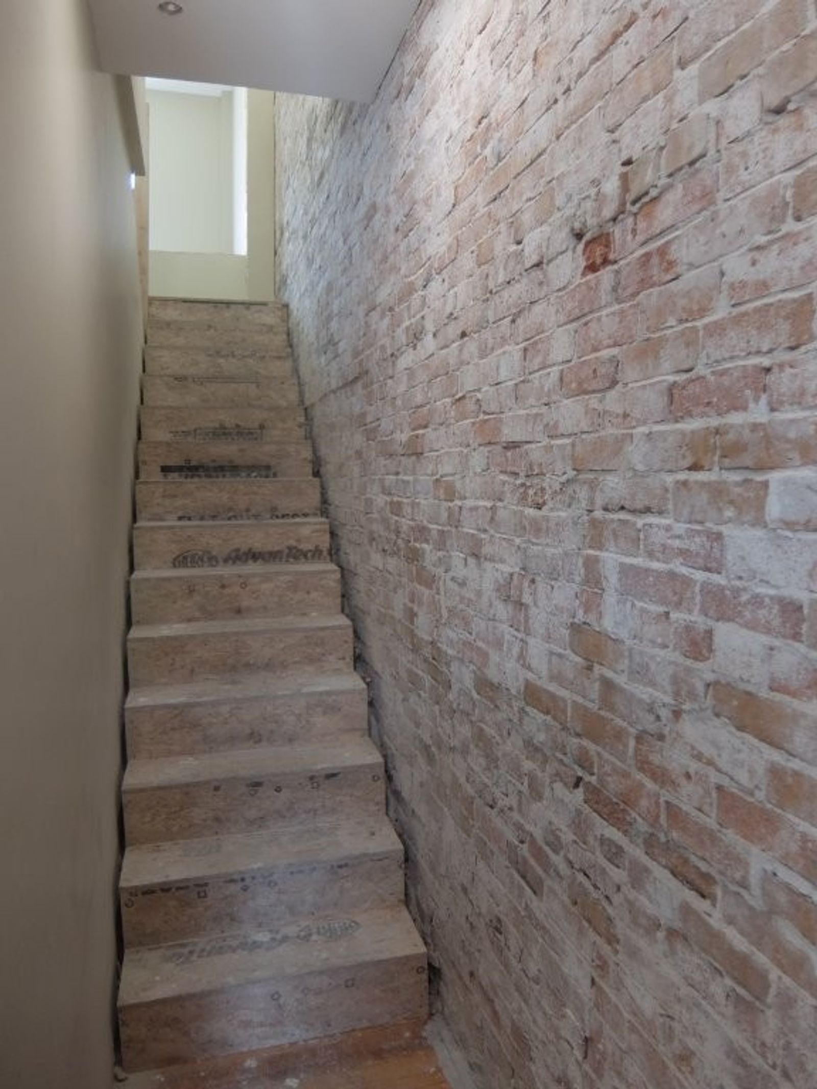 Photo 6 of 126 Danforth St