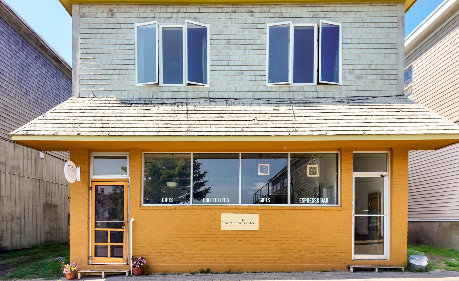 Photo 1 of REAL ESTATE AND BUSINESS FOR SALE