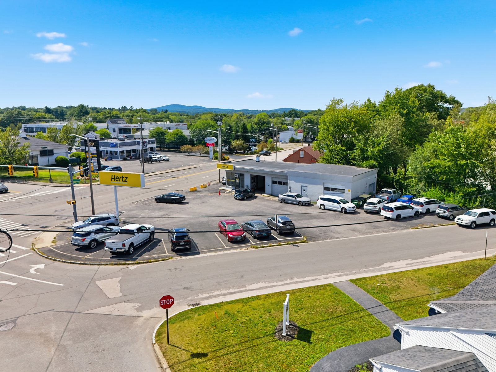 Photo 1 of Hertz | Manchester, NH | NNN-Leased Investment Opportunity