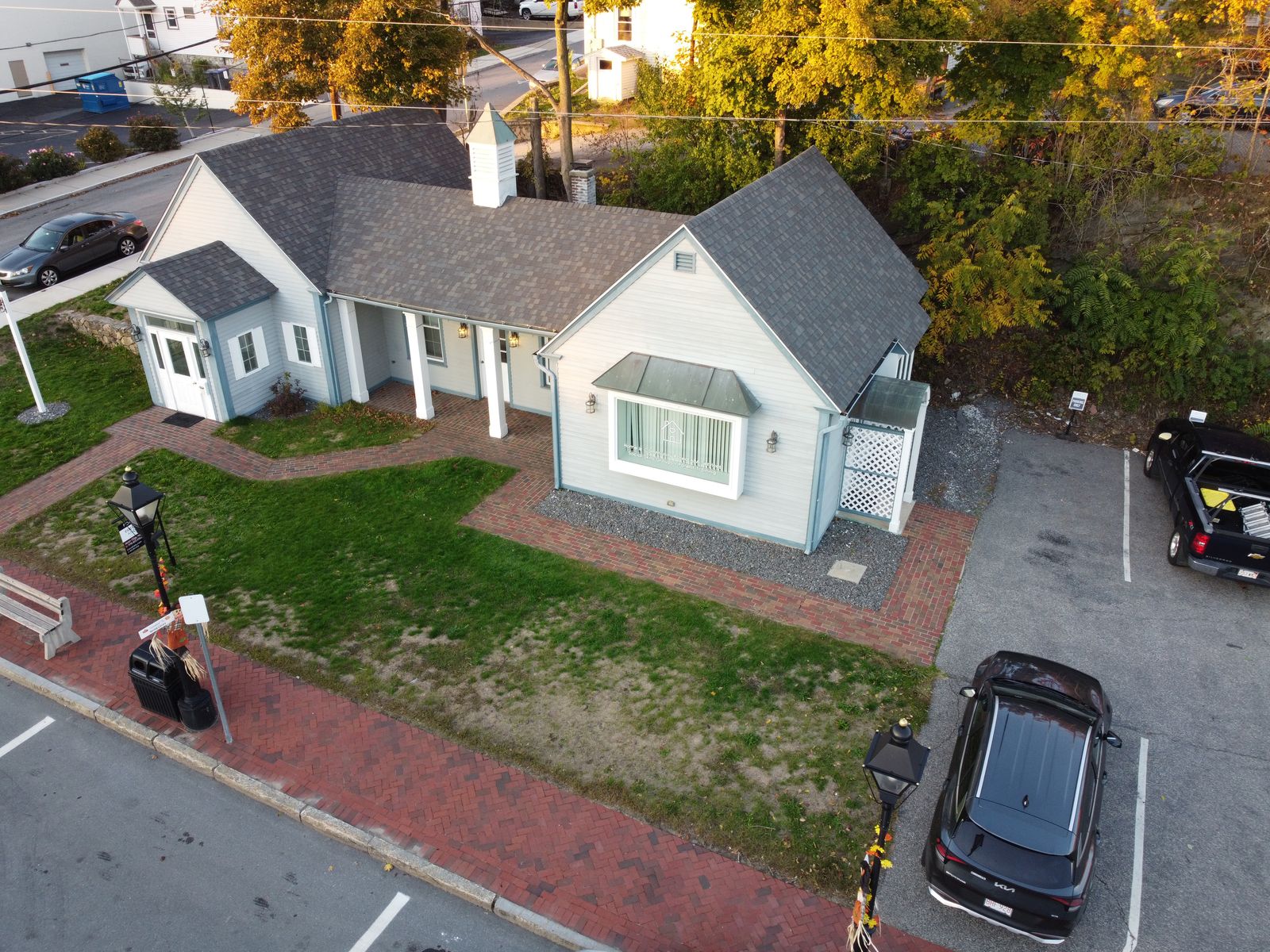 Photo 12 of Retail/medical/office space for lease