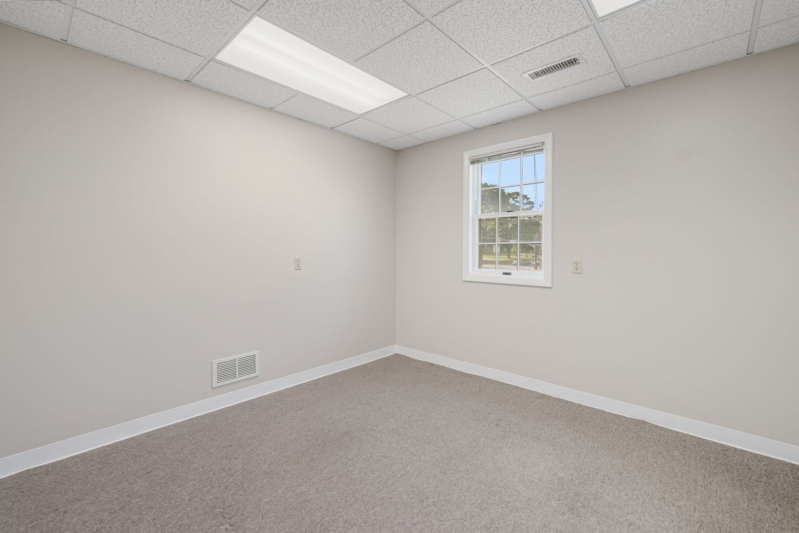 Photo 27 of Office Suite in Prime Location