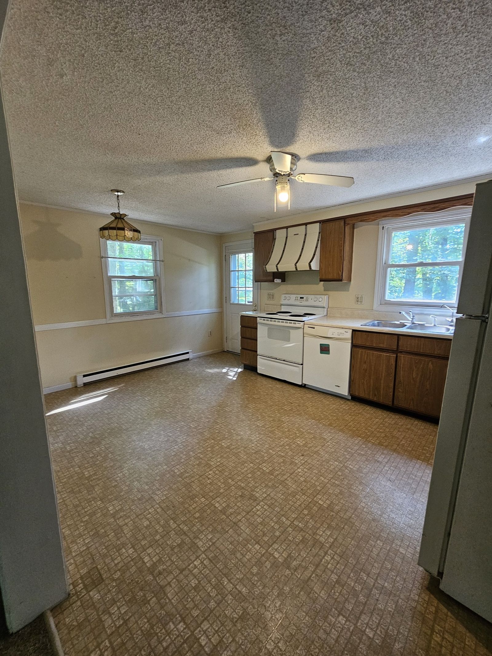 Photo 24 of 94 Wason Rd, Hudson, NH 03051