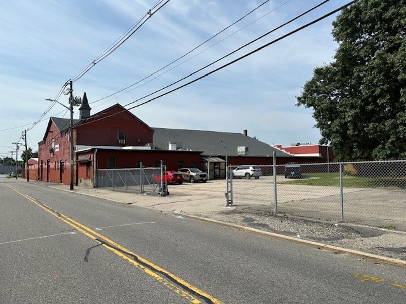 Photo 12 of 333 Bucklin St