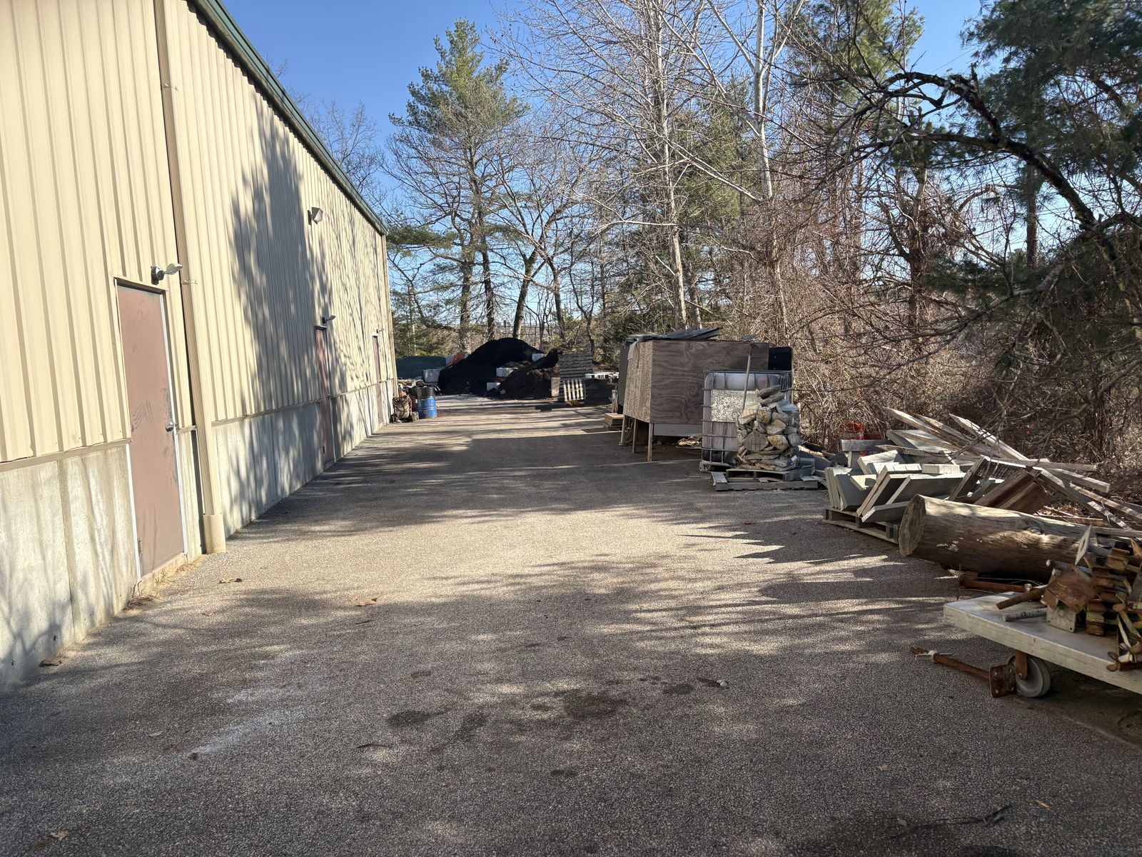 Photo 3 of 27 Appian Way