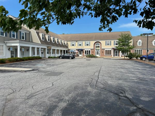 Eastpointe Plaza