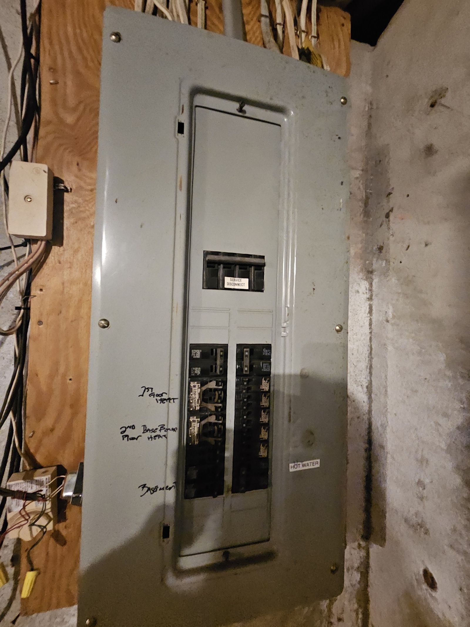 Photo 10 of 94 Wason Rd, Hudson, NH 03051