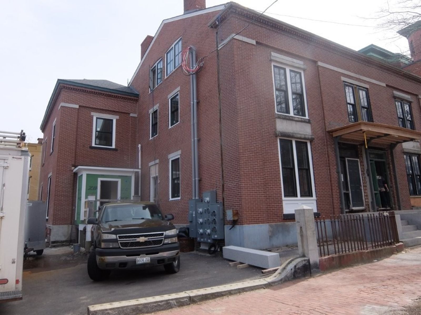 Photo 2 of 126 Danforth St