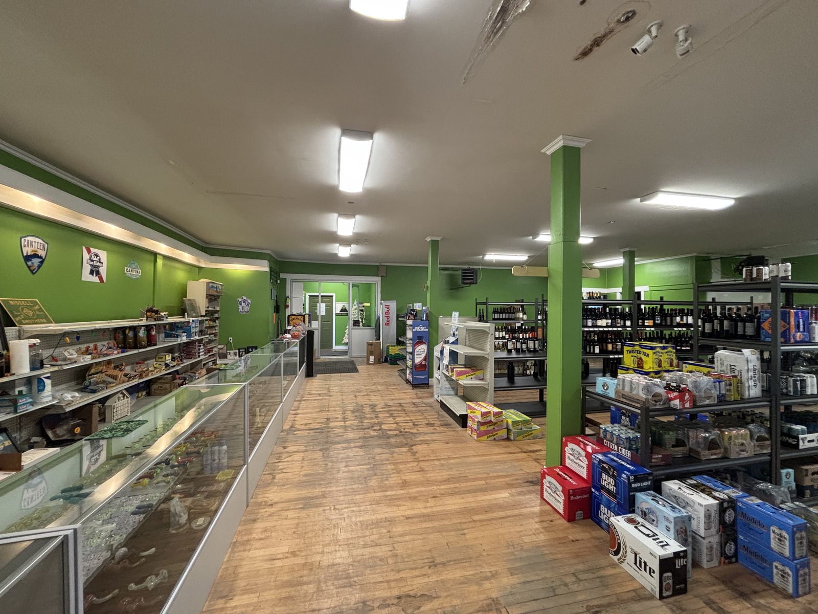 Photo 5 of 152 Main Street