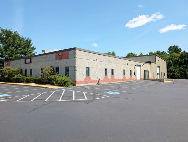 Sublease - 13,760± SF Industrial Building