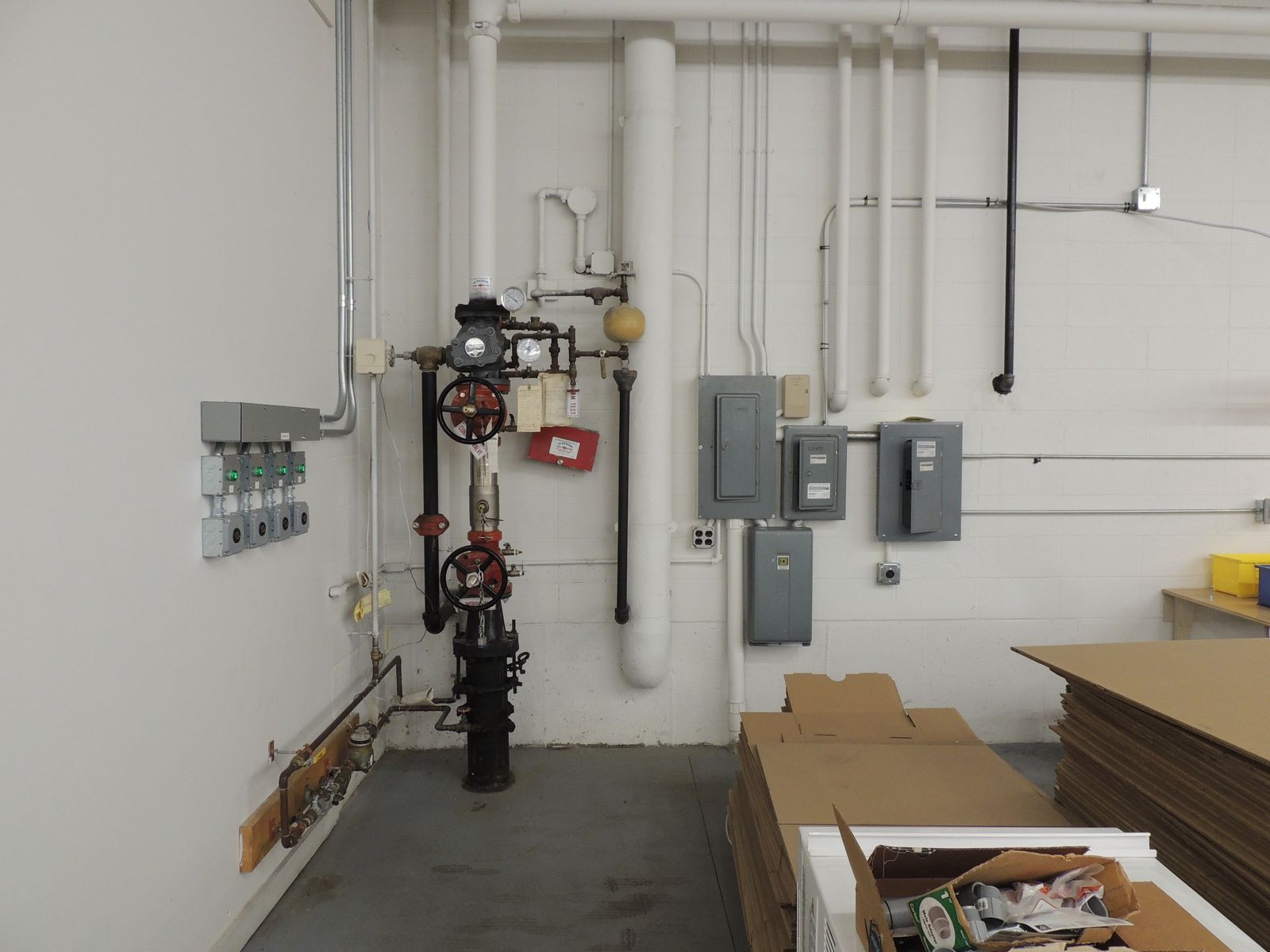 Photo 9 of Commercial / Industrial Lease
