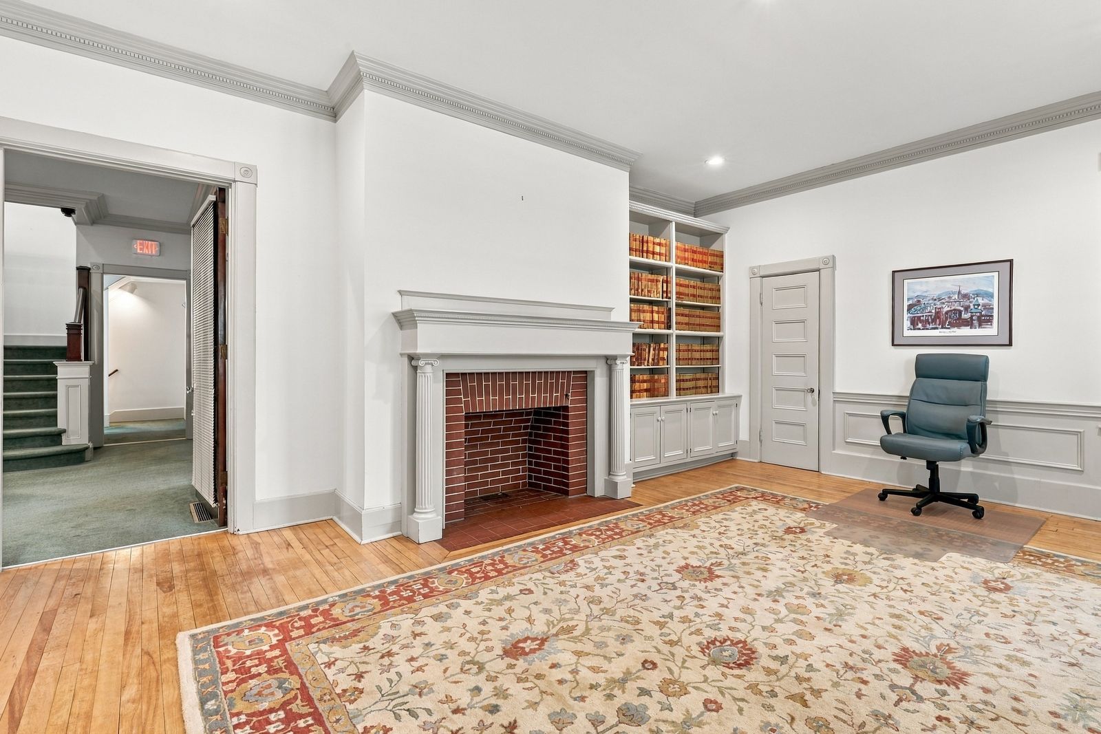 Photo 10 of 1855 Elm Street
