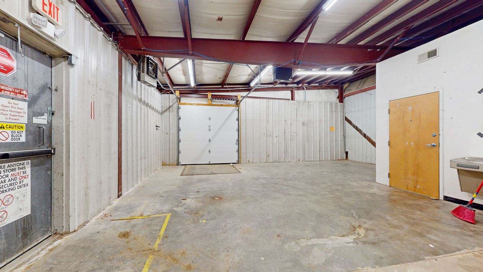 Photo 12 of 104 Lincolnville Avenue