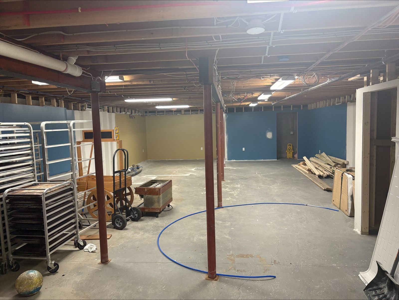 Photo 9 of 3,581 SF Retail Building with Residential Income