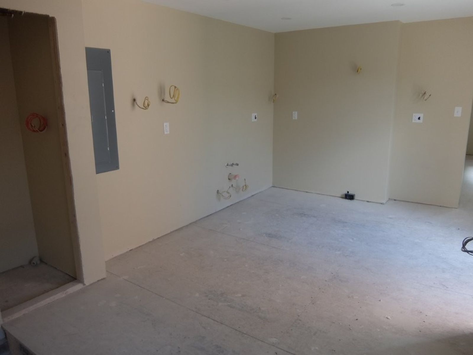 Photo 9 of 126 Danforth St