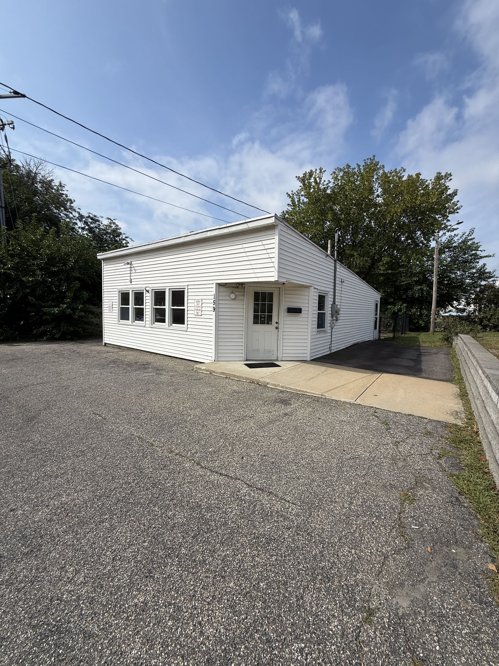 Photo 1 of Bright Freestanding Retail Opportunity